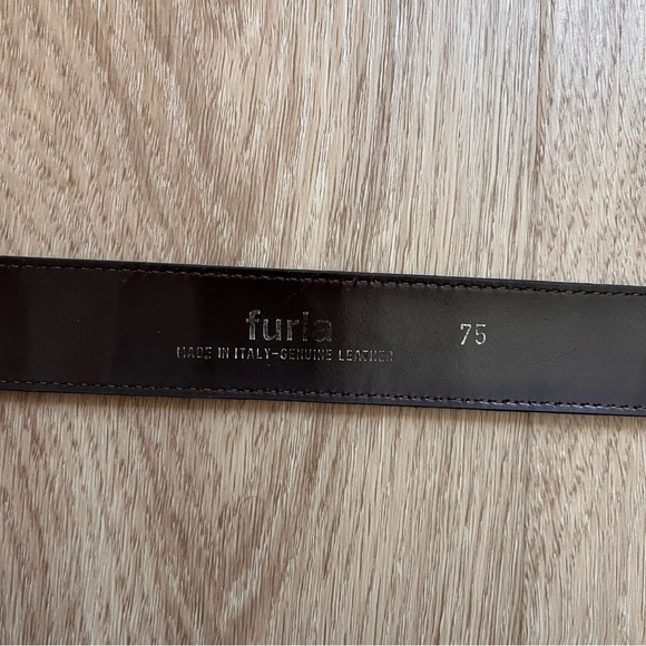 Vintage Furla Brown Genuine Leather Belt with Gold Textured Buckle Size 75 main image 7